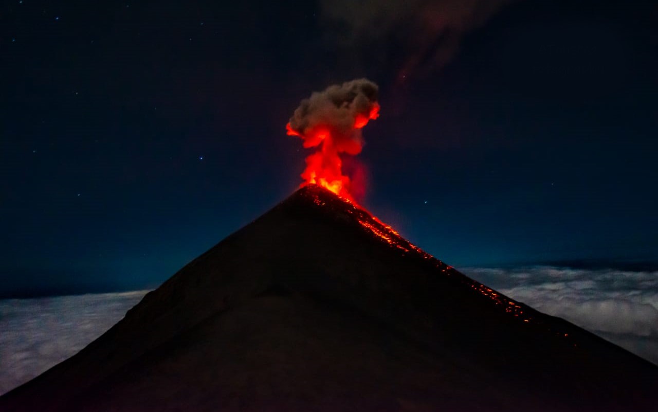 Volcán fuego Guatemala